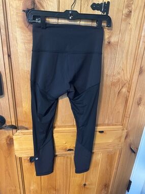 Lululemon Mesh Tights/ 7/8 length